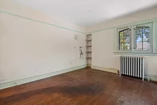 5072 N Larkin St, Whitefish Bay, WI 53217 - Photo 10