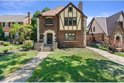 5072 N Larkin St, Whitefish Bay, WI 53217 - Photo 1