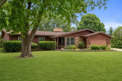 7710 S Logan Ave, Oak Creek, WI 53154 - Photo 22