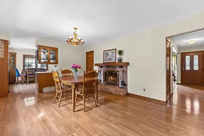 7710 S Logan Ave, Oak Creek, WI 53154 - Photo 6