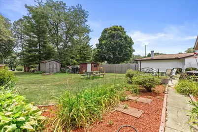 7710 S Logan Ave, Oak Creek, WI 53154 - Photo 20