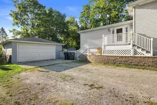 8417 200th Ave, Bristol, WI 53104 - Photo 28