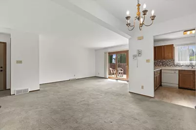 2818  14th Ln, Kenosha, WI 53140 - Photo 6