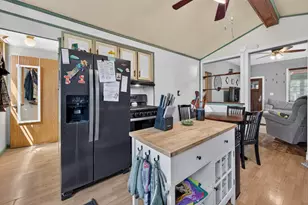 1326 Adams St, La Crosse, WI 54601 - Photo 8