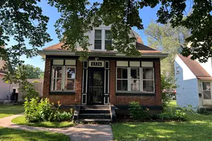 1326 Adams St, La Crosse, WI 54601 - Photo 1
