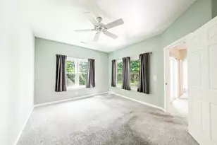 N113W16241 Sylvan Cir, Germantown, WI 53022 - Photo 18