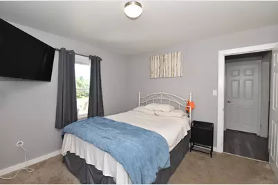 2030  Webster St, Racine, WI 53406 - Photo 14