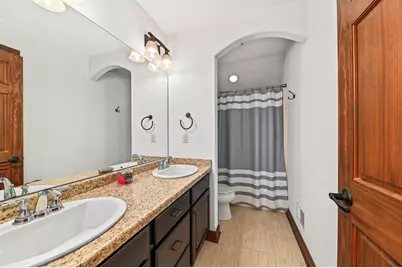 W197N5635  Powell Dr, Menomonee Falls, WI 53051 - Photo 26