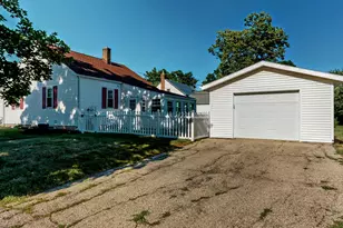 302 E Dodge St, Jefferson, WI 53549 - Photo 44