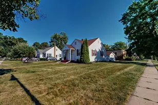 302 E Dodge St, Jefferson, WI 53549 - Photo 48
