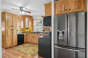 1212 6th St, Algoma, WI 54201 - Photo 8