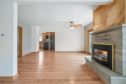 1212  Sixth St, Algoma, WI 54201 - Photo 6