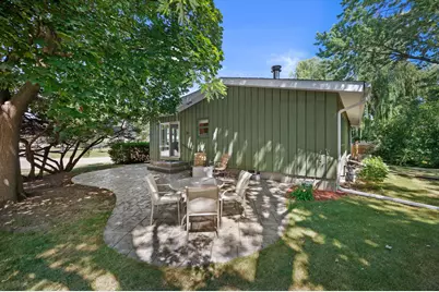 4880 S 37th St, Greenfield, WI 53221 - Photo 26