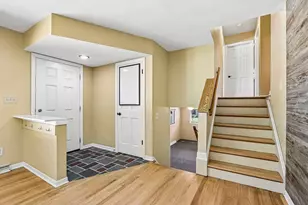 222 Millwood Ln, Waukesha, WI 53188 - Photo 8