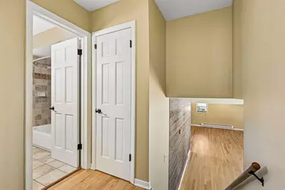 222  Millwood Ln, Waukesha, WI 53188 - Photo 36