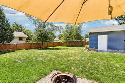 222  Millwood Ln, Waukesha, WI 53188 - Photo 44