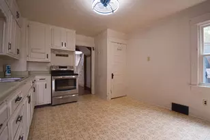 1134 W Walworth Ave, Whitewater, WI 53190 - Photo 6