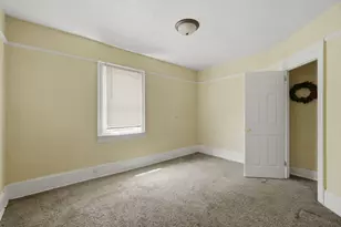 126 W Concordia Ave, Milwaukee, WI 53212 - Photo 12