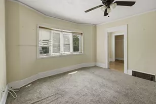 126 W Concordia Ave, Milwaukee, WI 53212 - Photo 10