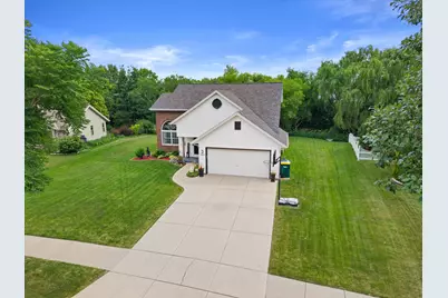 905 E Twin Oaks Dr, Oak Creek, WI 53154 - Photo 42