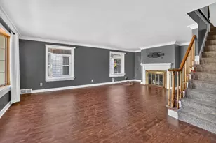 1525 Holmes Ave, Racine, WI 53405 - Photo 8