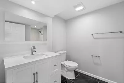 924 N Oakwood Ave, Oconomowoc, WI 53066 - Photo 20