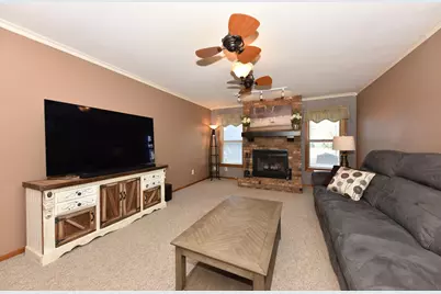 W163N10578  Ridgeview Ln, Germantown, WI 53022 - Photo 22