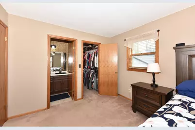 W163N10578  Ridgeview Ln, Germantown, WI 53022 - Photo 28
