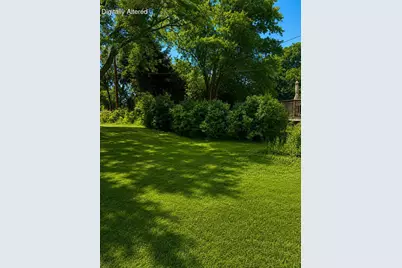 1633  Spruce St, Grafton, WI 53024 - Photo 4