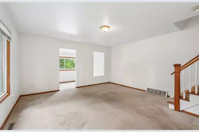 115 E Lake Ln, Richfield, WI 53017 - Photo 8