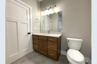 9600 S Howell Ave, Oak Creek, WI 53154 - Photo 38
