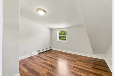 4858 N Iroquois Ave, Glendale, WI 53217 - Photo 24