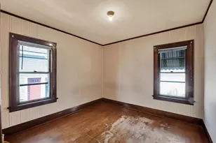2136 S 72nd St, West Allis, WI 53219 - Photo 16
