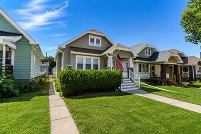 1917 S 71st St, West Allis, WI 53219 - Photo 2