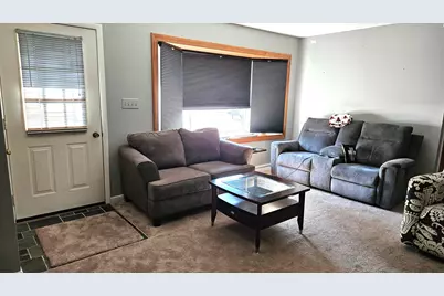 W226N6040  Avon Ct, Lisbon, WI 53089 - Photo 2