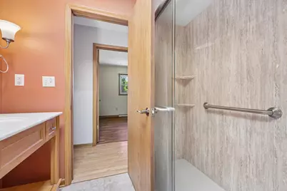 7557  Chapel Hill Ct, Franklin, WI 53132 - Photo 30