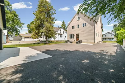 503  Linden Ave, Hartford, WI 53027 - Photo 26