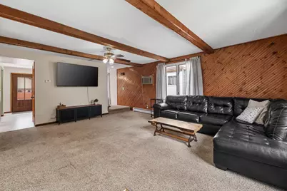 503  Linden Ave, Hartford, WI 53027 - Photo 6