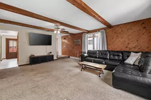 503 Linden Ave, Hartford, WI 53027 - Photo 6