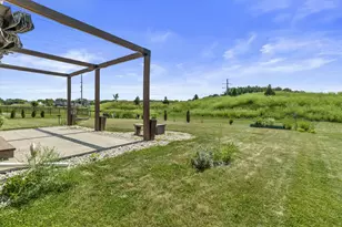 35077 Yahara Dr, Summit, WI 53066 - Photo 54