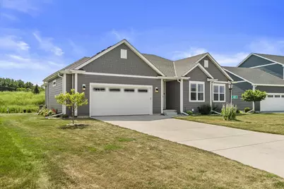 35077  Yahara Dr, Summit, WI 53066 - Photo 56