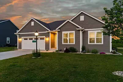 35077  Yahara Dr, Summit, WI 53066 - Photo 46