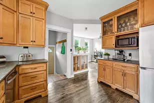2843 S Wentworth Ave, Milwaukee, WI 53207 - Photo 16
