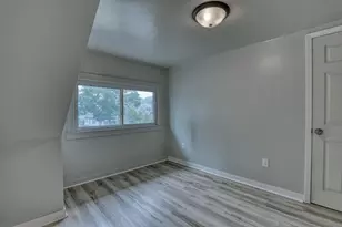 2213 S 74th St, West Allis, WI 53219 - Photo 14