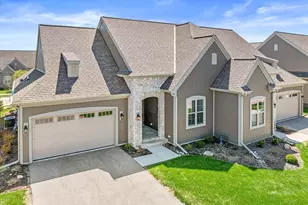 1615 Belmont Ln, Oconomowoc, WI 53066 - Photo 32