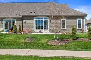 1615 Belmont Ln, Oconomowoc, WI 53066 - Photo 40