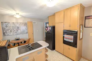 3201 S 72nd St, Milwaukee, WI 53219 - Photo 18