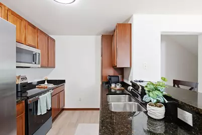 2987 W Drexel Ave #313, Franklin, WI 53132 - Photo 12