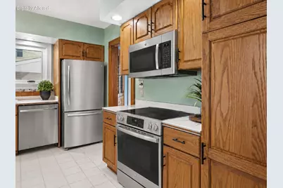 1512 E Olive St, Shorewood, WI 53211 - Photo 14