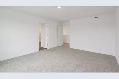 7136  Fair Oaks Rd, Racine, WI 53403 - Photo 46